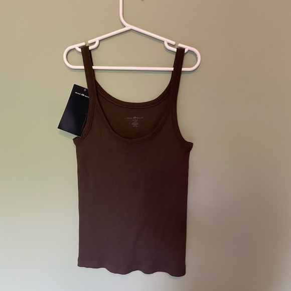 Brandy Melville top new with tag - Picture 2 of 4